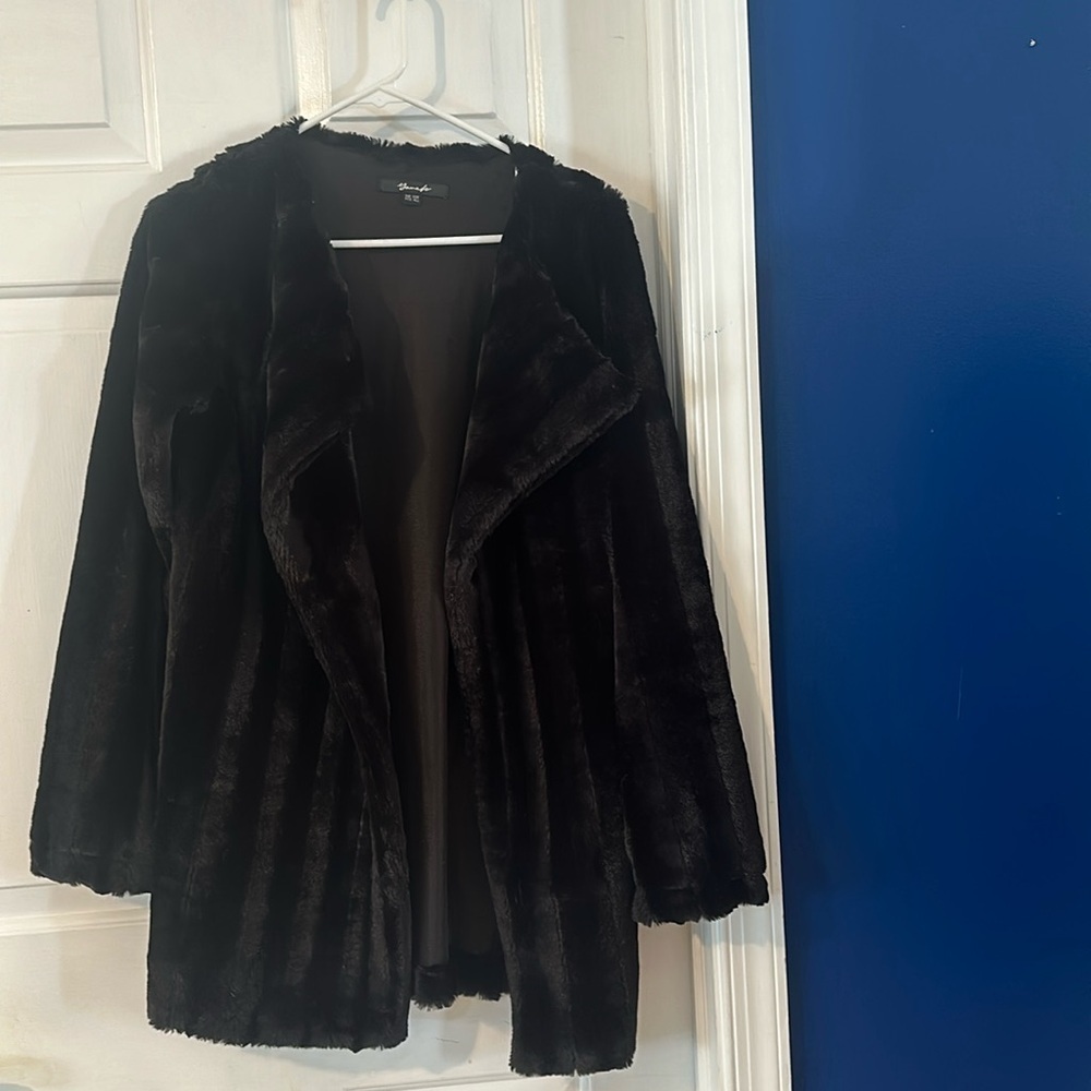 Women’s Yanak Black Faux Fur Striped Jacket Size XL